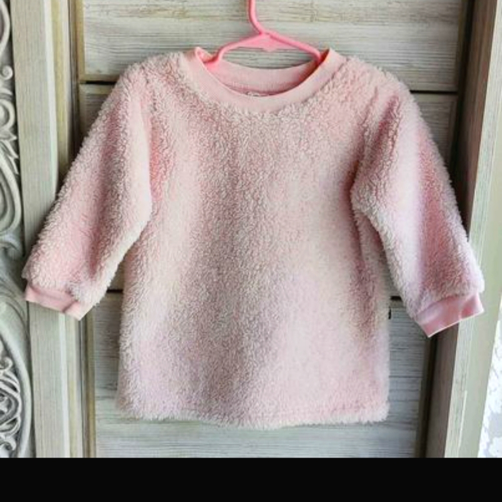 Bonds Fluffy Sweater